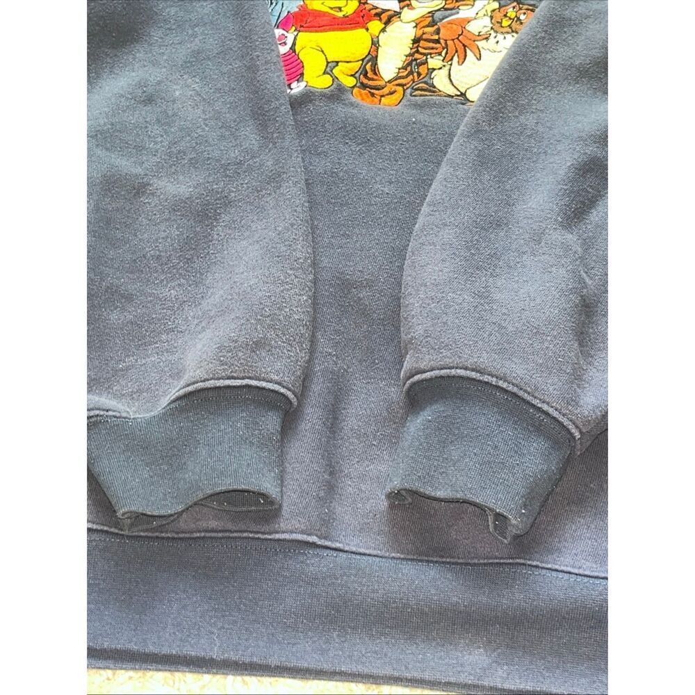 Vintage Disney Winnie The Pooh & Friends Embroidered Navy Blue Sweatshirt XL - Picture 3 of 9